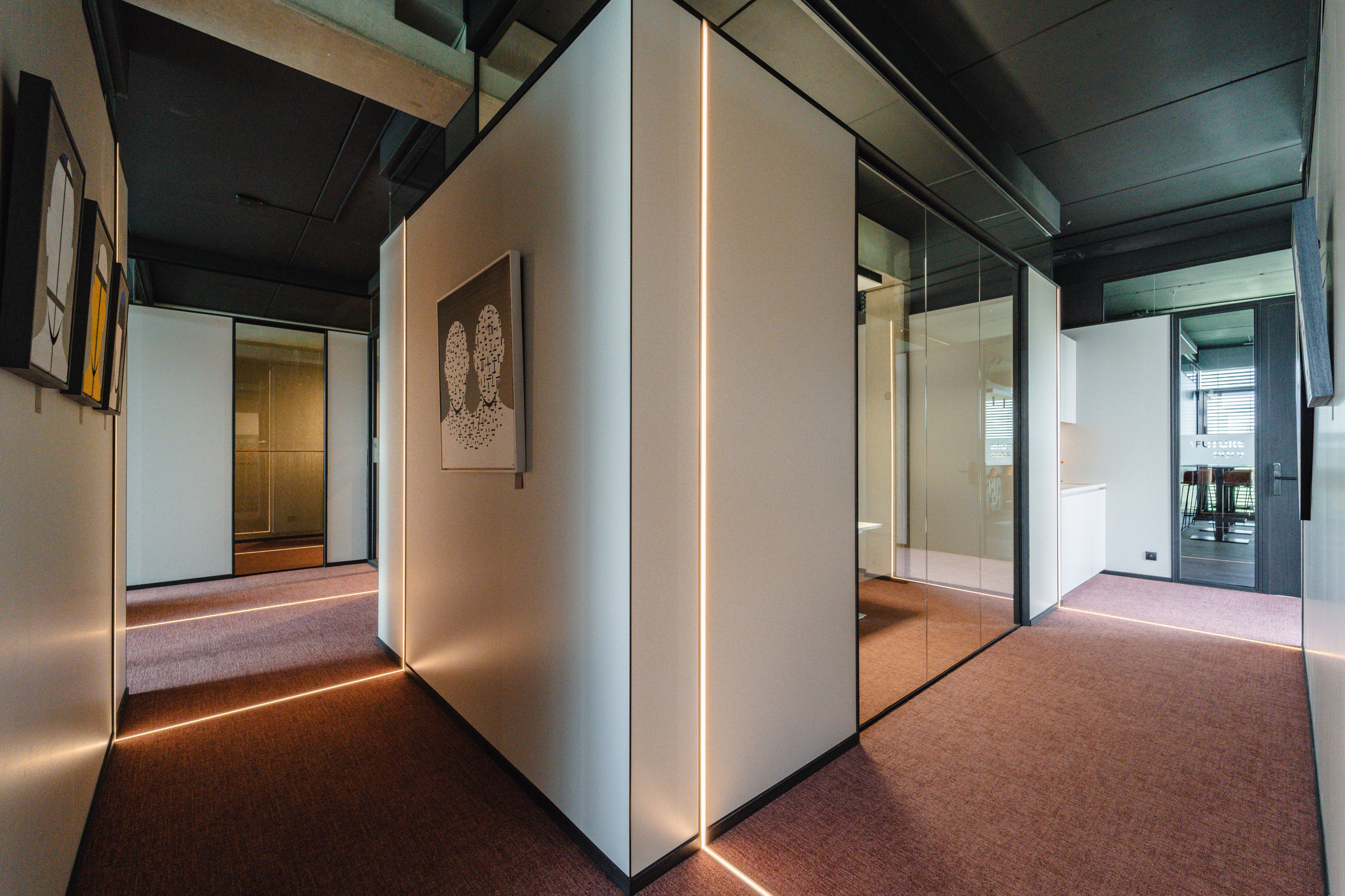  Kantoorruimte te huur in bedrijvencentrum in Roeselare