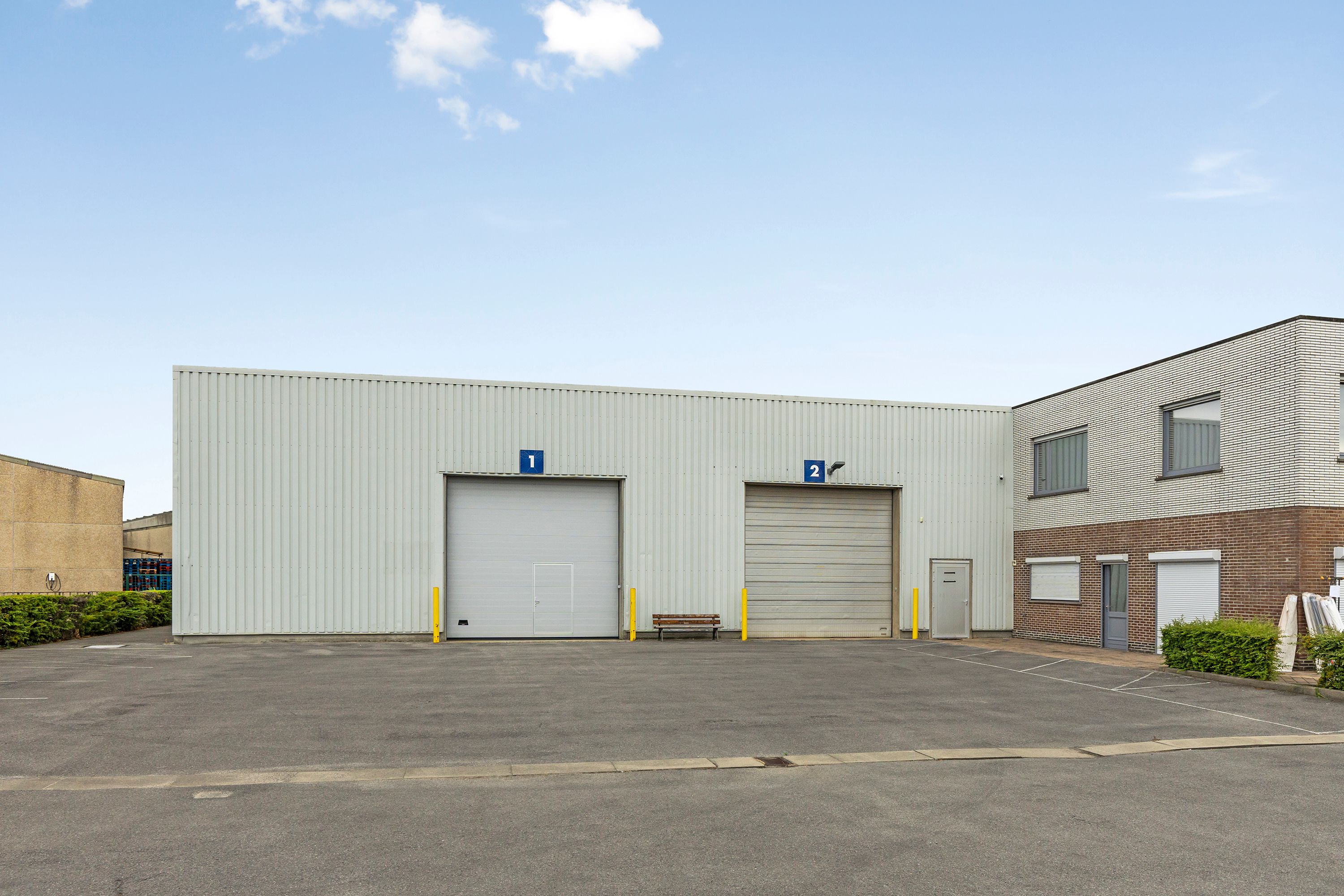 Magazijnruimtes te huur in industriezone Kuurne