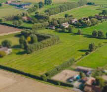 Schitterend gelegen grond op ca. 6682m² te koop nabij Kortrijk