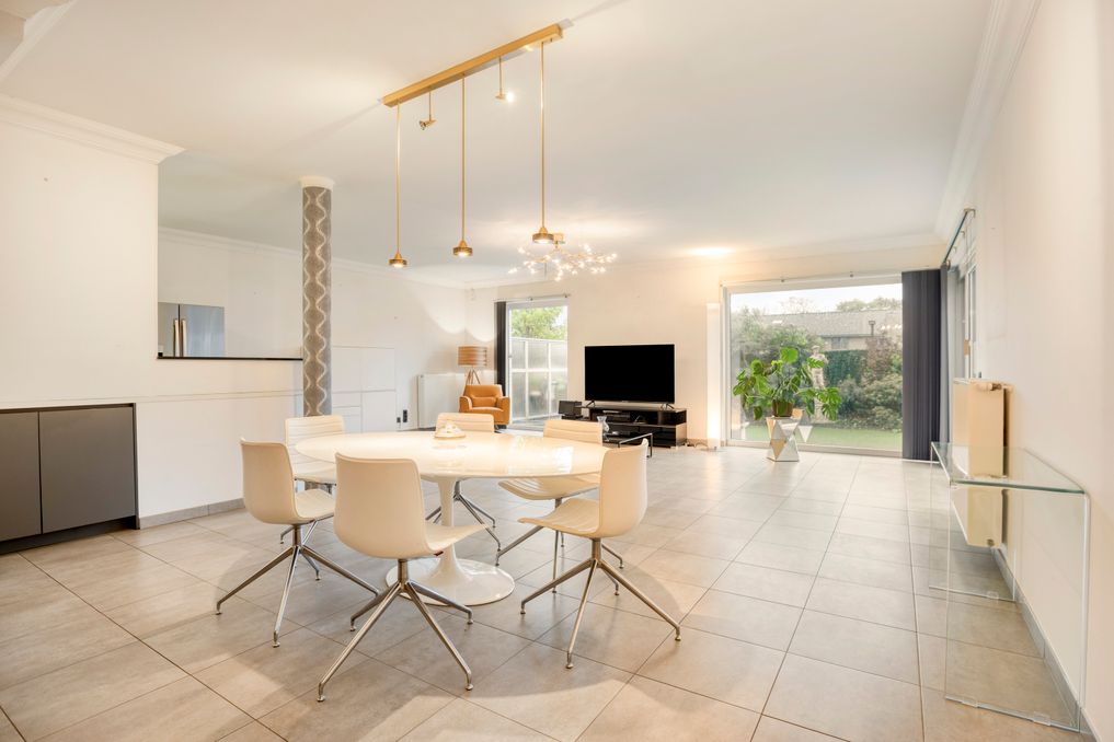 5-room apartment of 187 m²