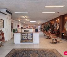 Vlot bereikbaar handelspand (246 m²) te huur Sint-Amandsberg