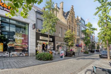 Handelseigendom van ca. 90m² in de Ooststraat te Roeselare