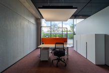 Kantoorruimte te huur in bedrijvencentrum in Roeselare