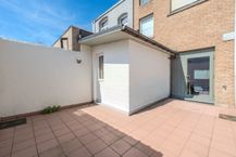 Lichtrijke woning met zonnig terras te Oostende