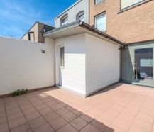 Lichtrijke woning met zonnig terras te Oostende