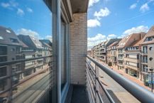 Appartement d'angle lumineux avec deux chambres au centre !