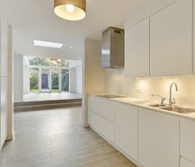 Instapklaar huis te koop met tuin inclusief garage in Brugge