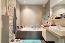 Ruim appartement met 2 grote terrassen en prachtig kanaalzicht