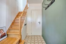 Gerenoveerde halfopen woning met tuin te koop in Gooreind!