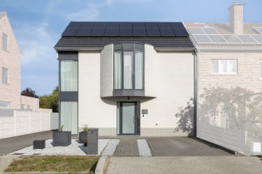 Instapklare gezinswoning met 4 slaapkamers te Kuringen