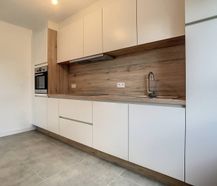 Gerenoveerde woning met 3 slaapkamers te huur in Oudenaarde!