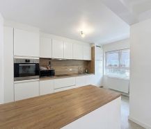 Gerenoveerde woning met 3 slaapkamers te huur in Oudenaarde!