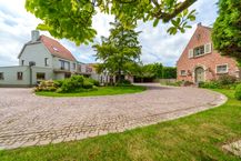 Espace commercial unique avec villa à Tielt