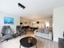 Lichtrijk appartement met 2 slaapkamers en garagebox te huur in Brugge 
