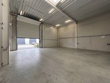 Moderne KMO-unit (210m²) te huur op Assent-Park