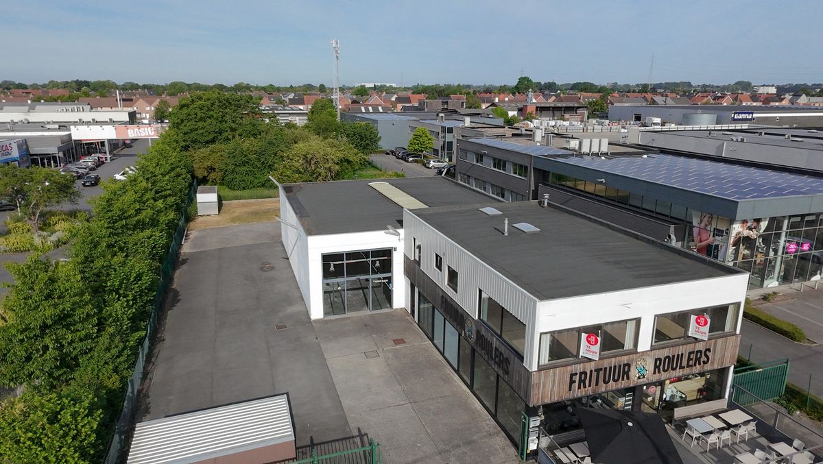 Handelspand van ca. 290m² nabij Mammoet Center.