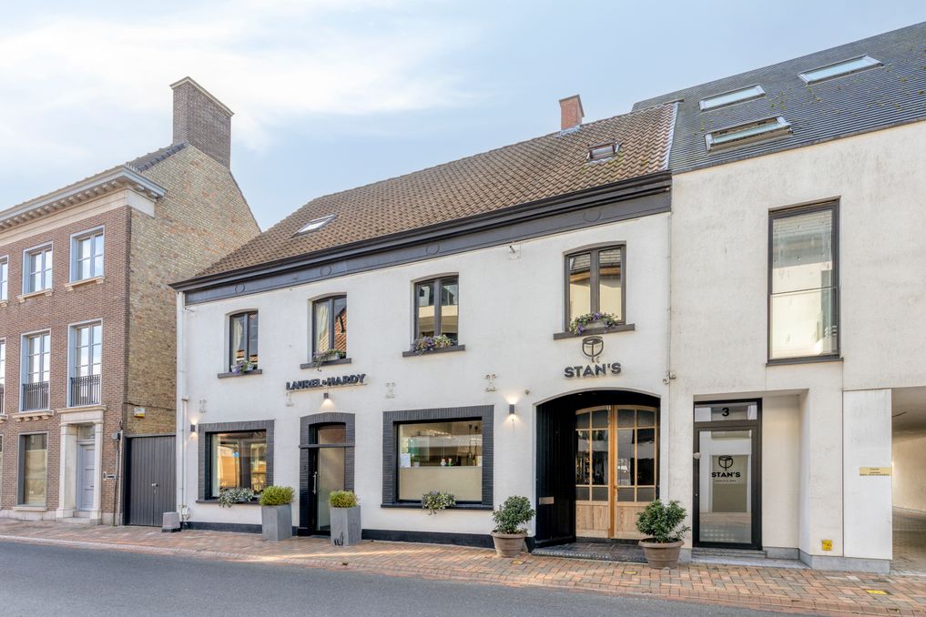 Overname van een restaurant met terras en woning in Oostkamp