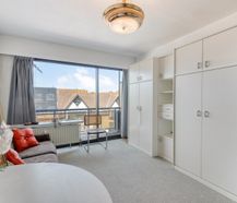 Studio with sunny terrace in the center of Koksijde