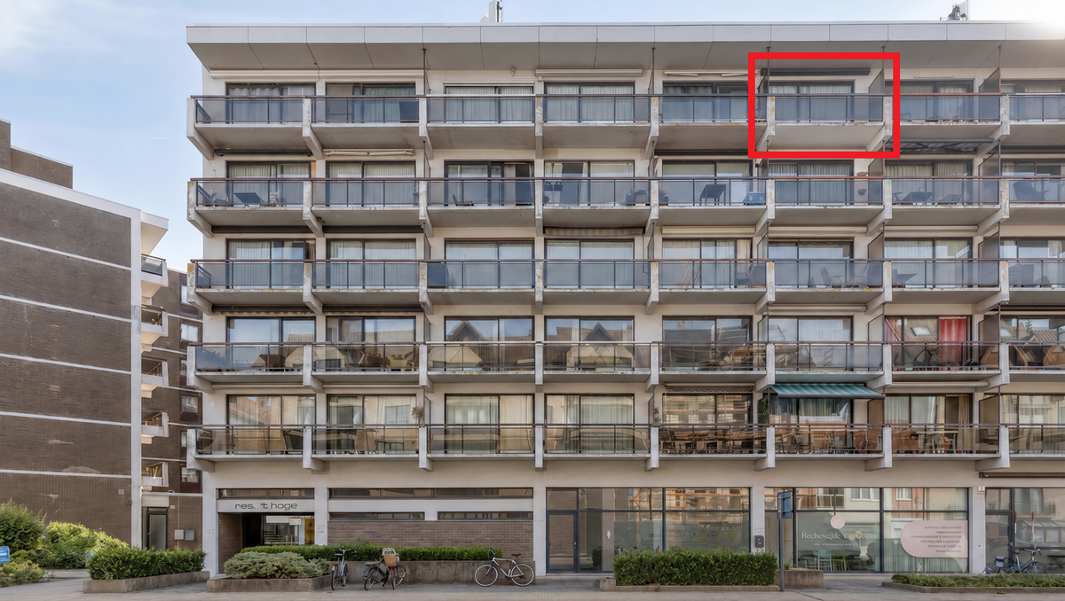 Studio with sunny terrace in the center of Koksijde