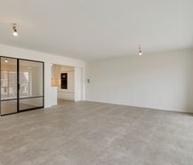 Volledig gerenoveerd appartement te koop in Roeselare