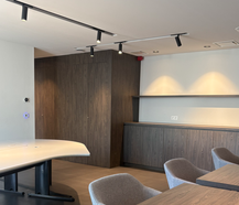 Hoogwaardig kantoorgebouw van 280 m² te huur in Hooglede