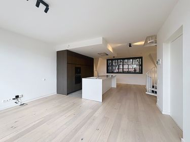 Uniek huis te huur met 4 slaapkamers in het centrum van Brugge 