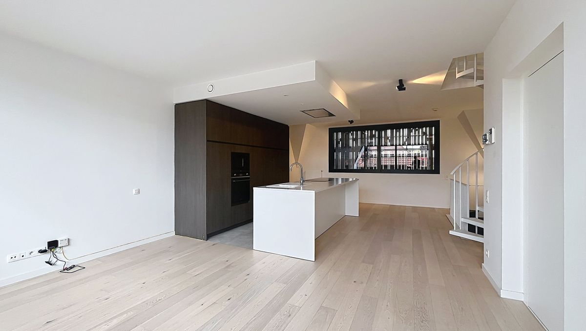 Uniek huis te huur met 4 slaapkamers in het centrum van Brugge
