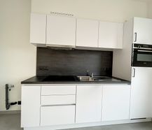 Evere - Mooie studio of 40m² + parking