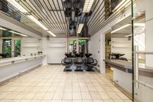 Commercial property with house for sale in Roeselare on approx. 233 m²