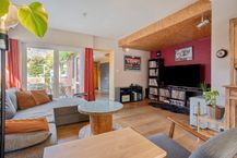 Half open woning met bijgebouw van 60 m2