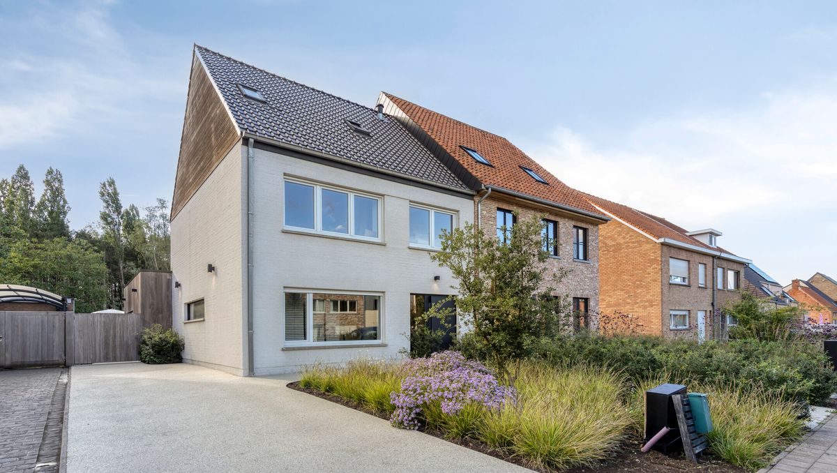 Energiezuinige woning met zwembad en EPC A in Sint-Andries