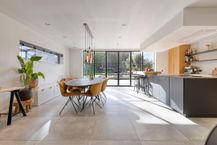Energiezuinige woning met zwembad en EPC A in Sint-Andries
