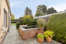 Instapklare bungalow op 898m² te koop in Wevelgem!