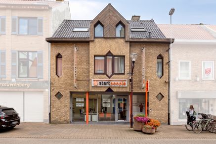Immeuble de rapport à vendre Furnes (Veurne)