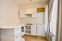 Ruim en veelzijdig huis nabij de Grote Markt van Roeselare.