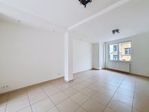 Elsene - Mooi appartement 1 slaapkamer 80m² met terras