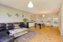 Ruim op te frissen appartement te Coupure Links, Gent