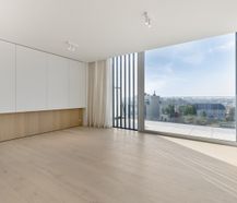 Penthouse (99m²) with spacious terraces (63m²) and stunning views!