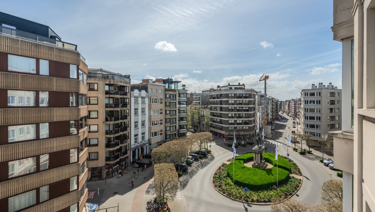 Luxueus gerenoveerd 2-slaapkamerappartement te Oostende