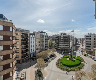 Luxueus gerenoveerd 2-slaapkamerappartement te Oostende