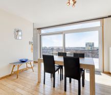 Appartement te koop met terras vlakbij het strand te Heist