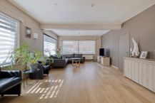 Instapklare woning met 4 slaapkamers te koop in hartje Zwijnaarde