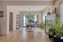 Instapklare woning met 4 slaapkamers te koop in hartje Zwijnaarde