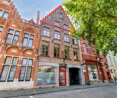 Exclusief duplexappartement met royaal uitzicht en privatieve staanplaats