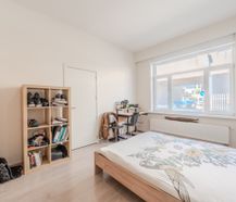 Maison rénovée avec jardin urbain dans le centre de Middelkerke !