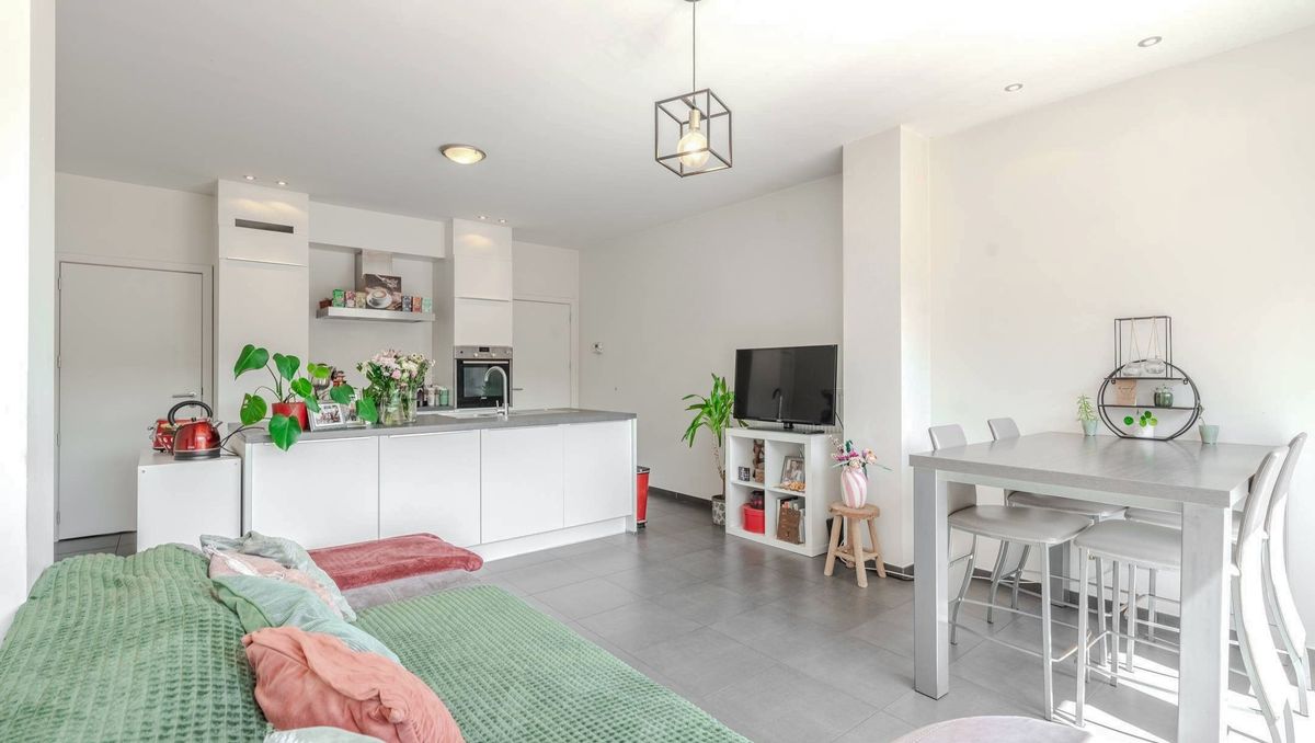 Maison rénovée avec jardin urbain dans le centre de Middelkerke !