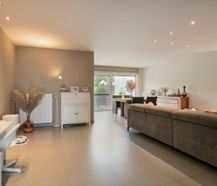 Ruim instapklaar huis: 4 slaapkamers, garage en grote tuin