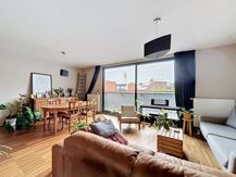 Kanaal : 2 slaapkamerappartement + terrassen + garage