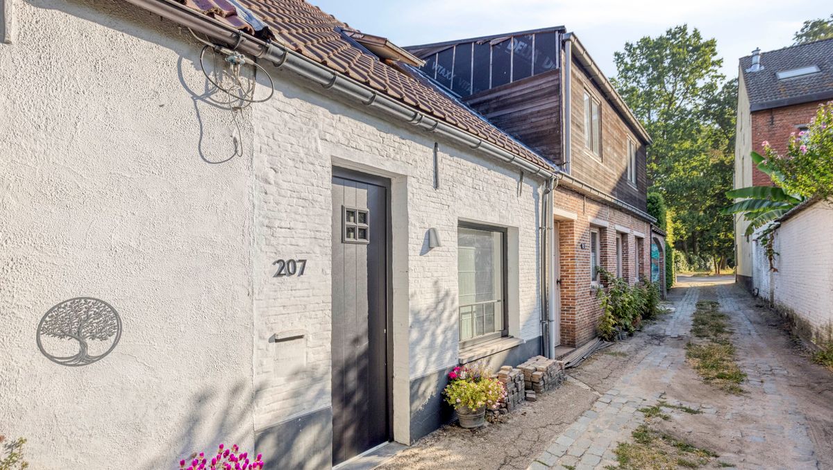 Instapklare woning met gunstig EPC te koop in Kapellen!
