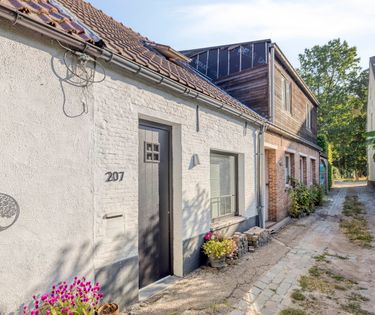 Instapklare woning met gunstig EPC te koop in Kapellen!